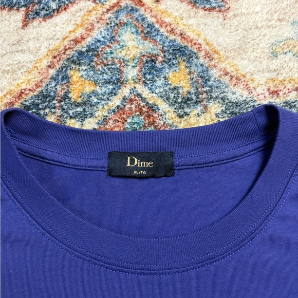 Dime Roses Spellout T-shirt Size XL - Picture 3 of 5